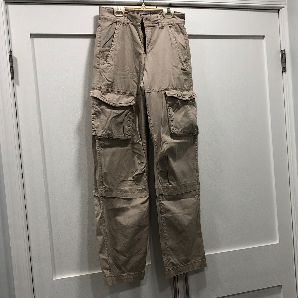 Garage Women's Khaki Straight-Leg Cargo Pants